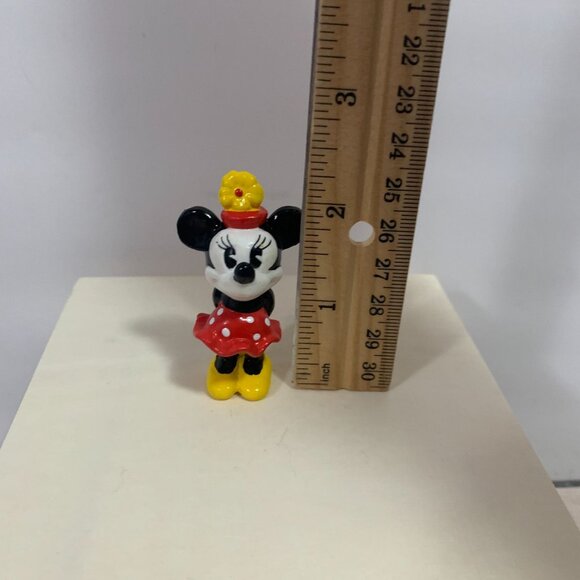 Disney Minnie Mouse Pie Eyes Plastic Figurine Cake Topper - Picture 5 of 5